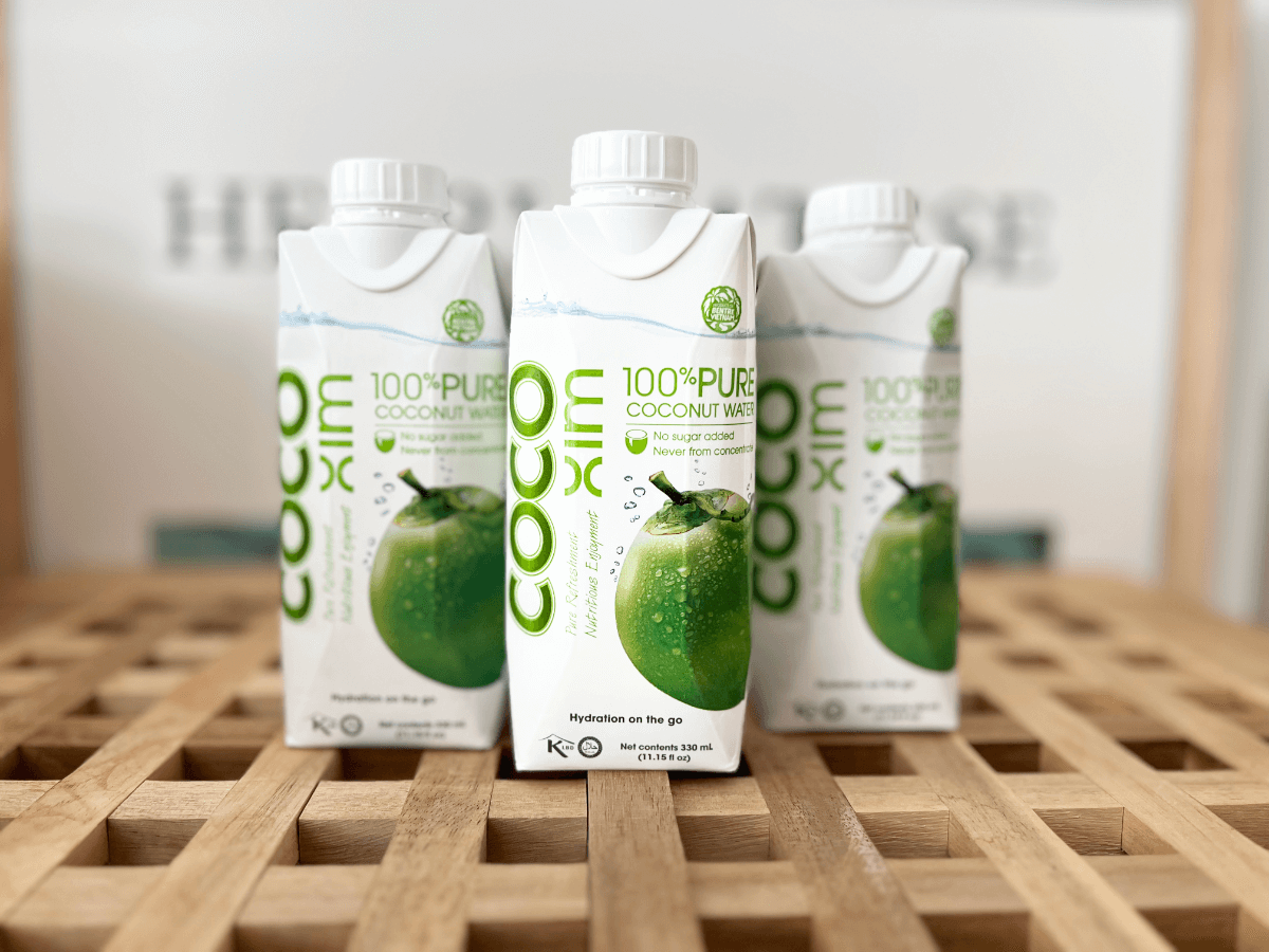 코코넛워터. 지구에 마지막으로 남은 가장 완벽한 물 건강덕후